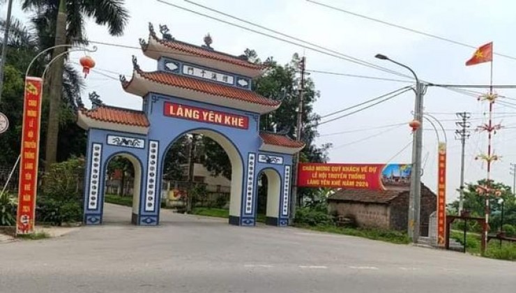 ĐẤT CHƯƠNG MỸ, GIÁP QUẬN HÀ ĐÔNG 
BÁM LÀN 2 QL6 
XA ĐẠI YÊN, CHƯƠNG MỸ, HN
✨Giá 22xtr/m². Sổ đỏ thông số đẹp 
- DT: 85m lô góc hai mặt ngõ.
-